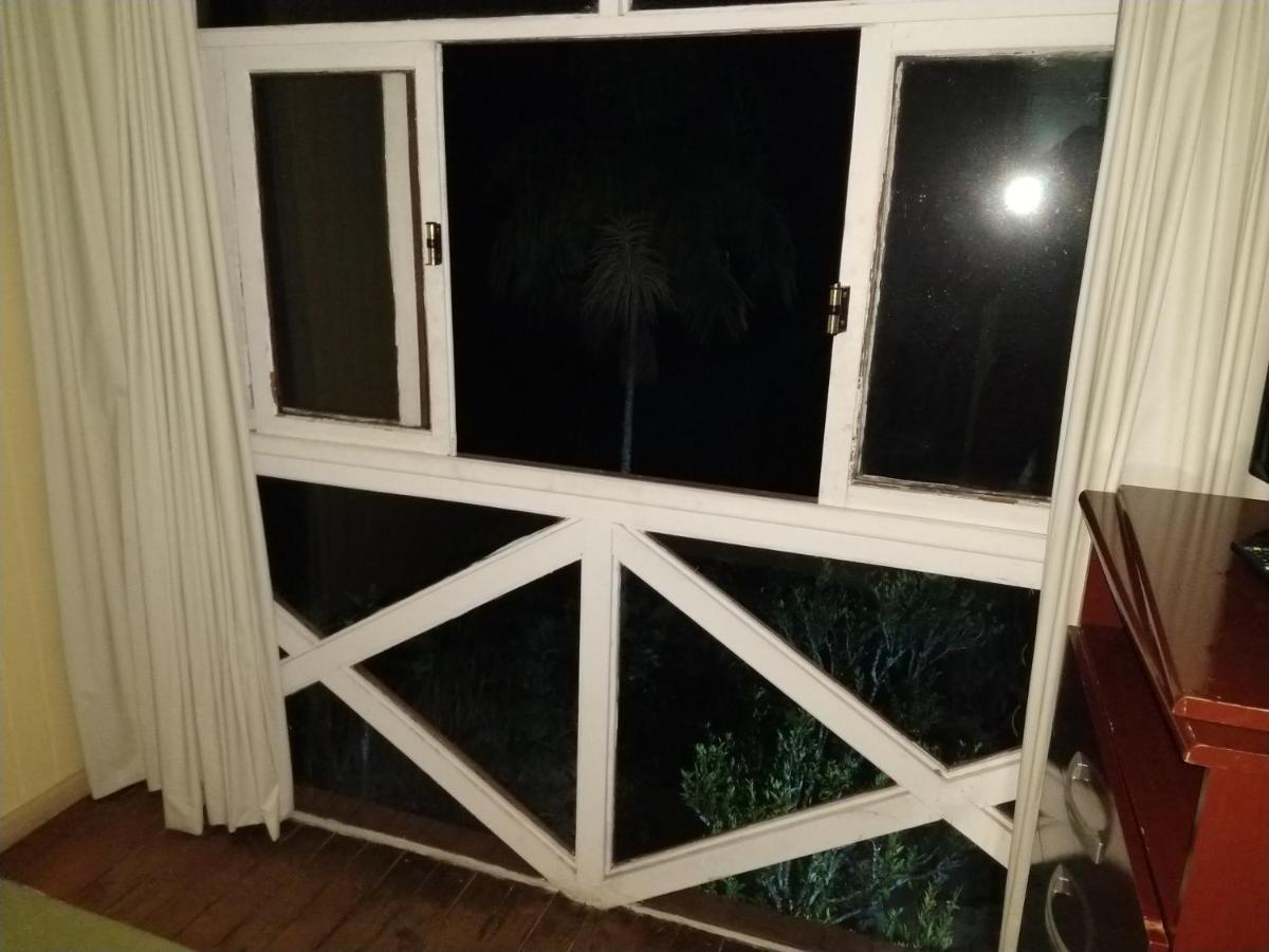 746 Pousada Nova Friburgo Luaran gambar